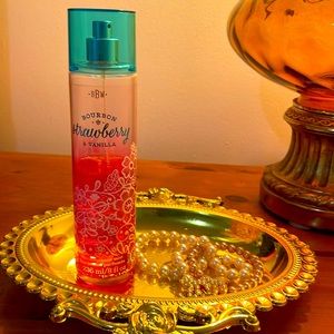 BOURBON STRAWBERRY AND VANILLA fragrance mist